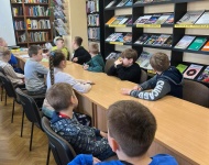 2a w bibliotece