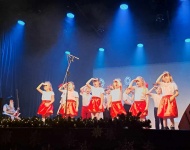 CHRISTMAS SHOW